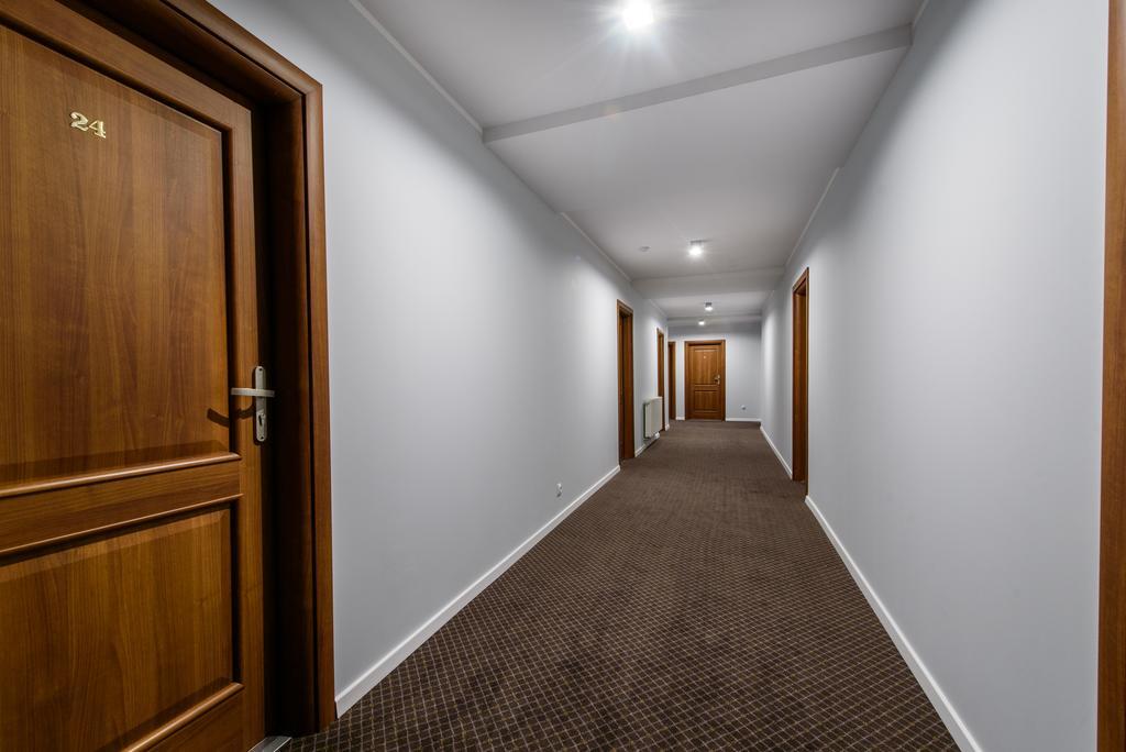 Hotel Nowy Dwor Trzebnica Exteriér fotografie